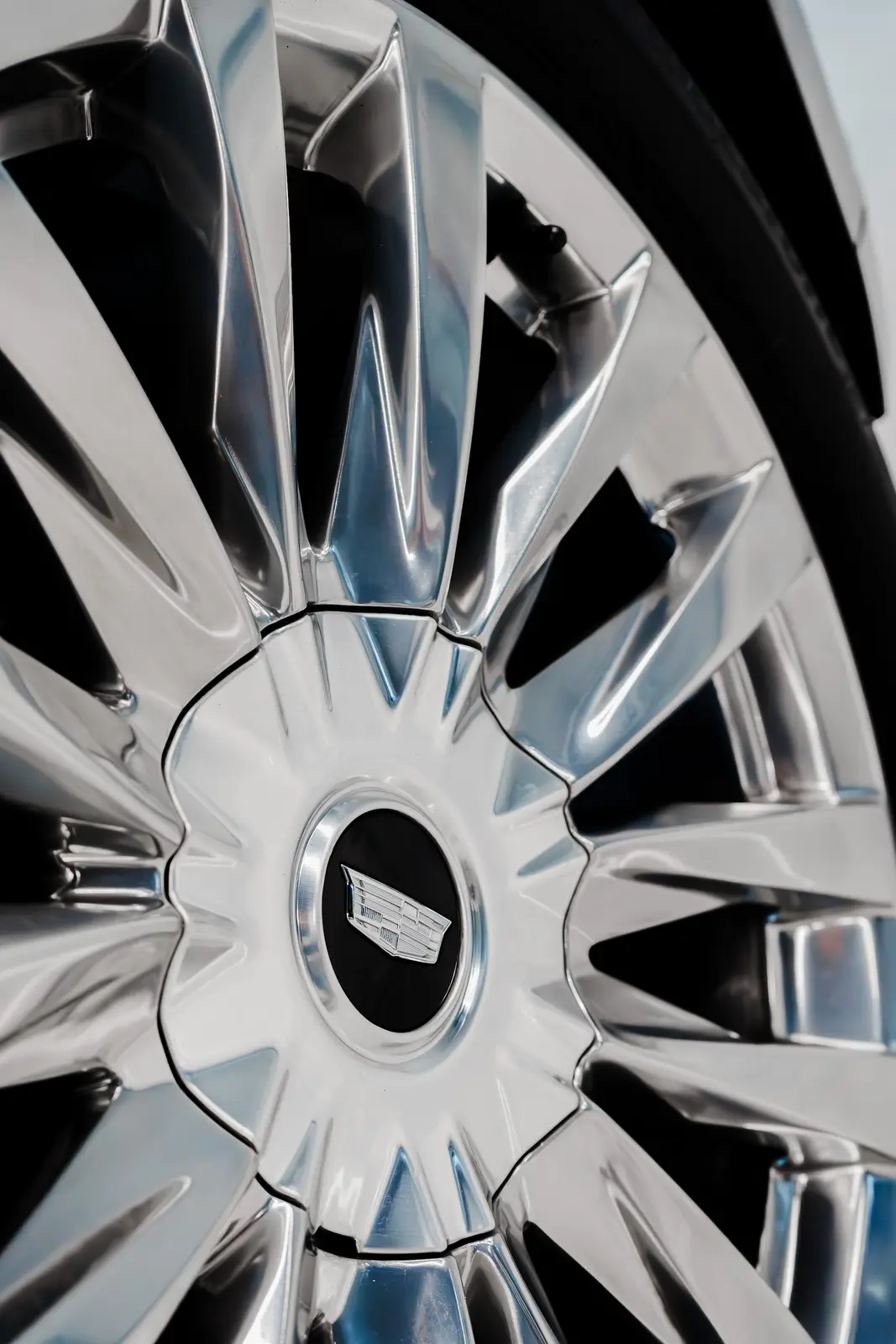 2022 Cadillac Escalade ESV gallery 11