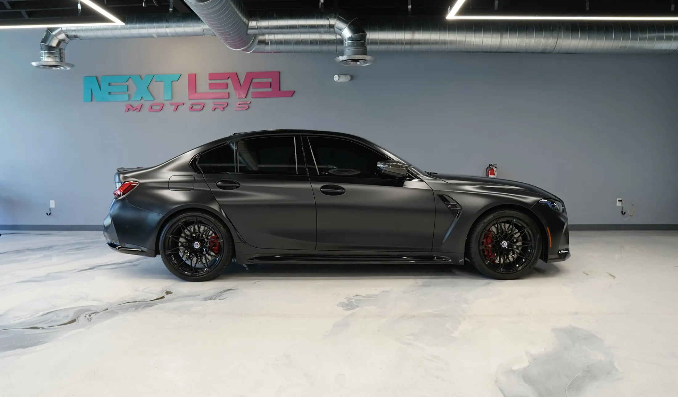 2025 BMW M3 Competition gallery 2