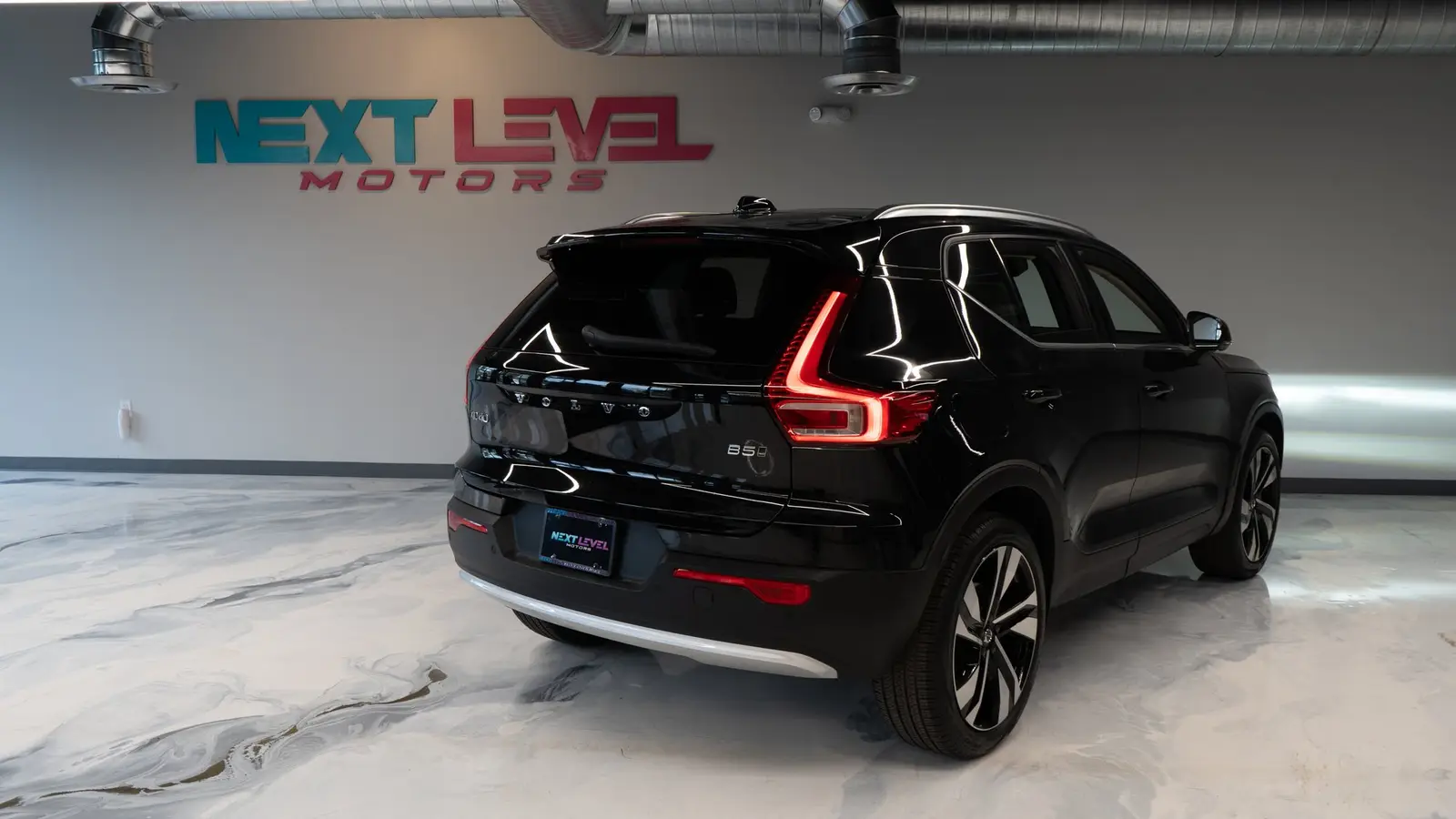 2024 Volvo Xc40 Plus gallery 7