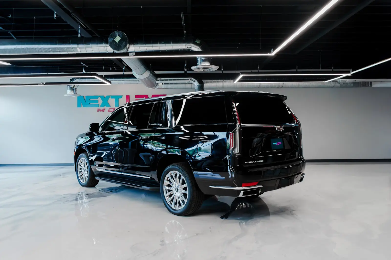 2022 Cadillac Escalade ESV gallery 7
