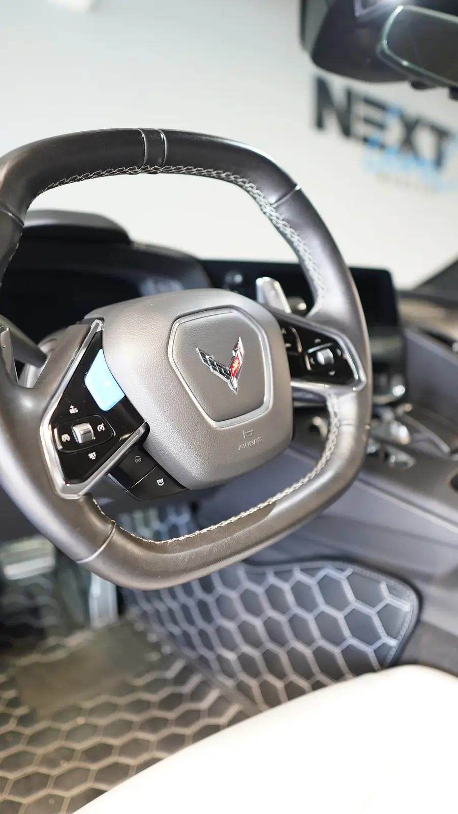 2022 Chevrolet Corvette Stingray gallery 16