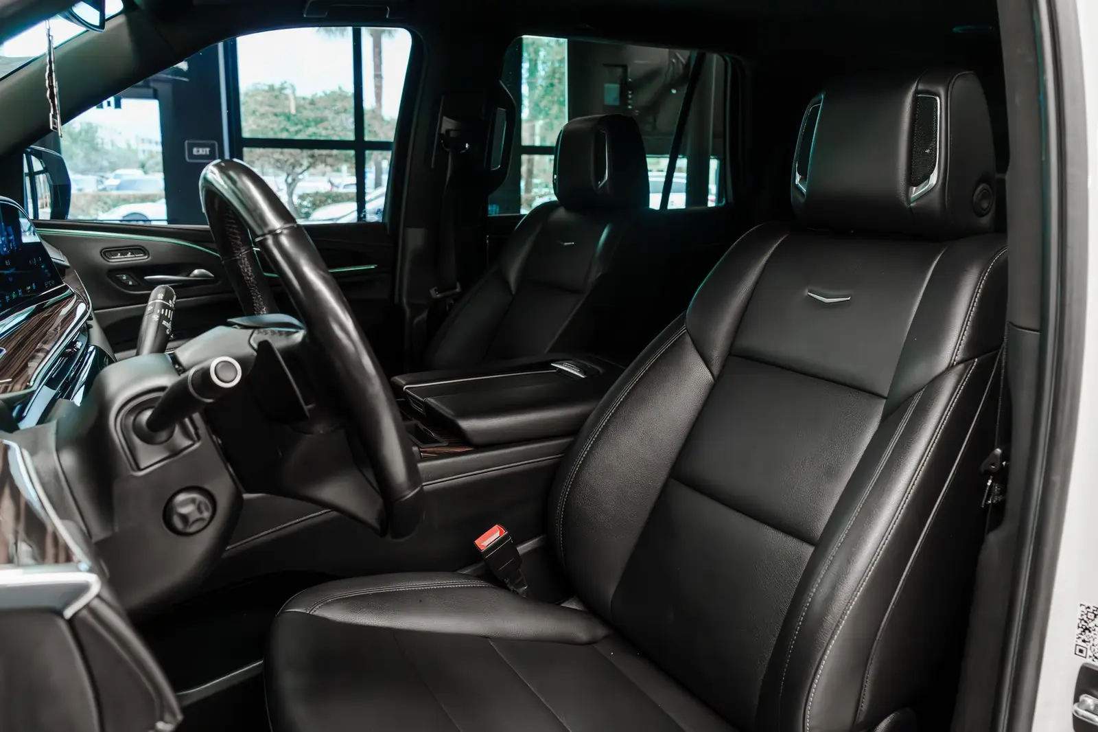 2022 Cadillac Escalade gallery 15