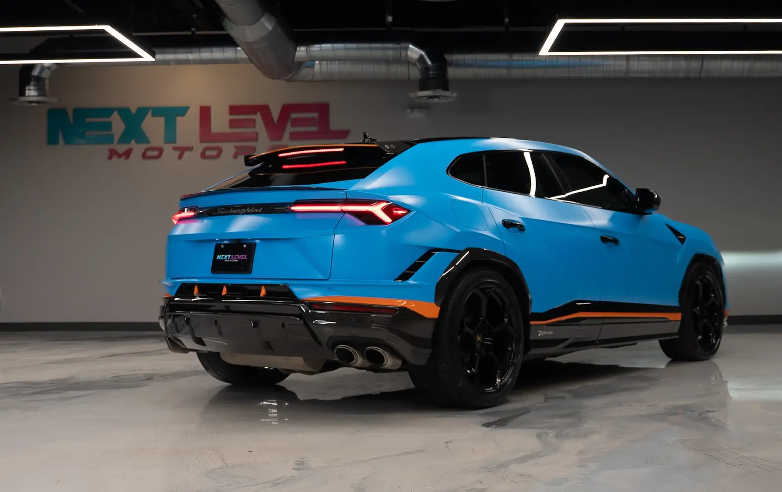 2023 Lamborghini Urus Performante gallery 7