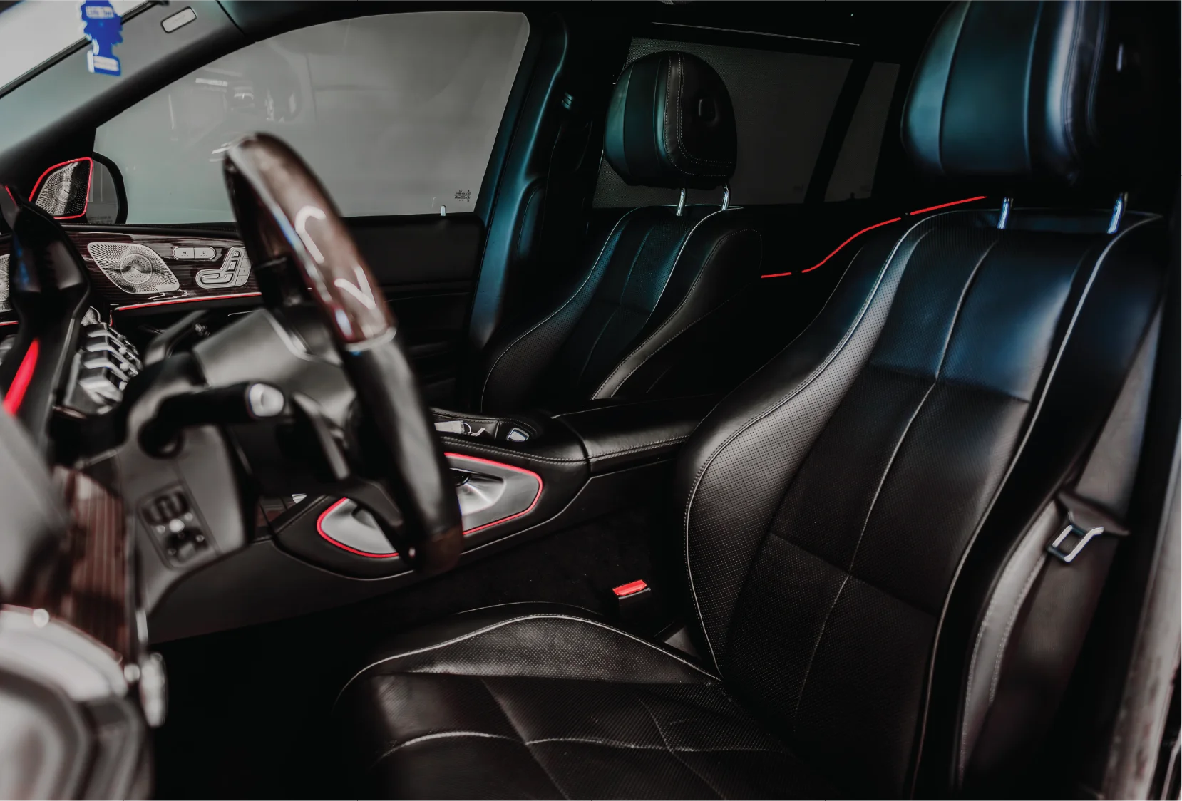 2021 Mercedes-Benz GLS600 Maybach Gray And Black gallery 11