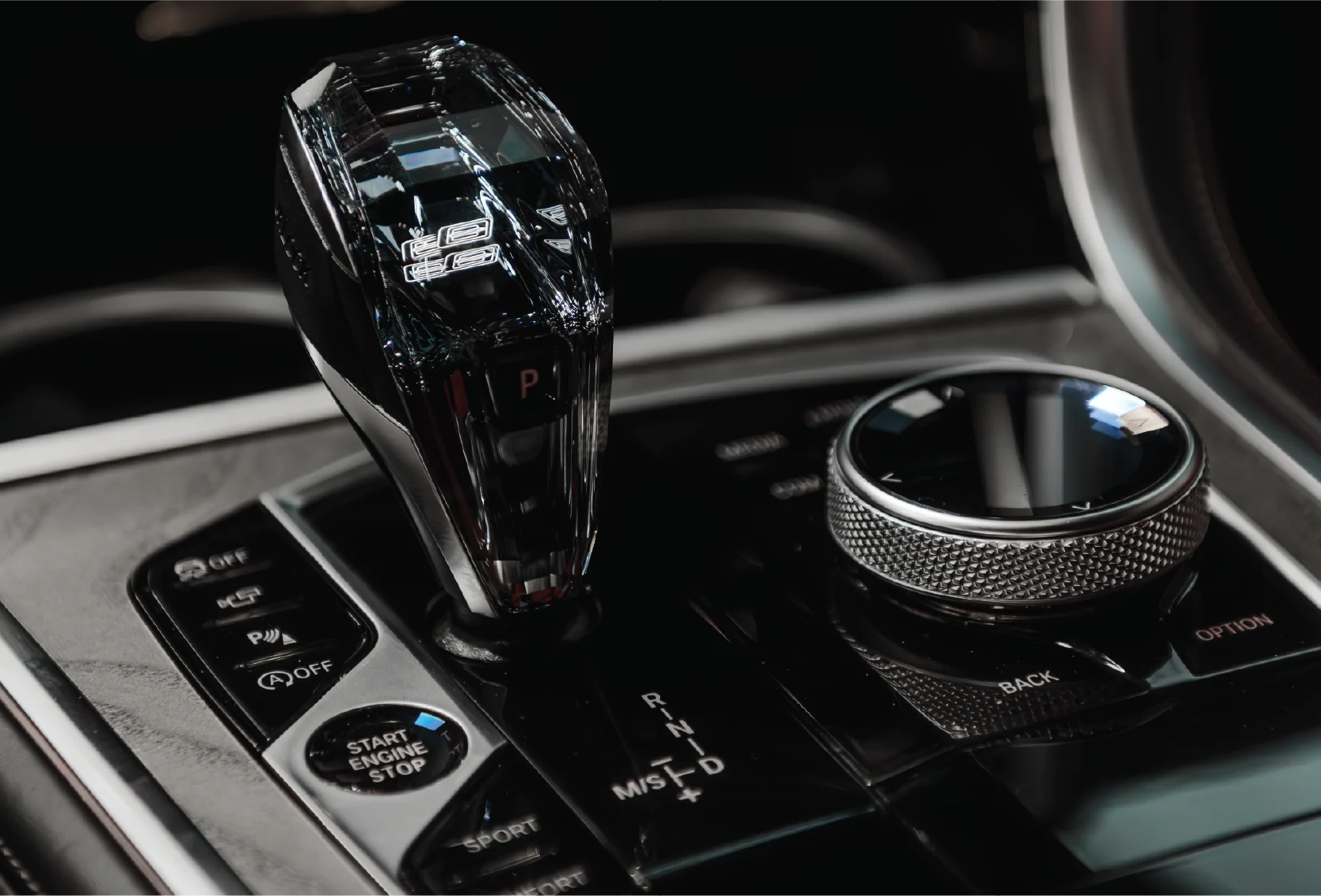 2024 BMW 840I gallery 10