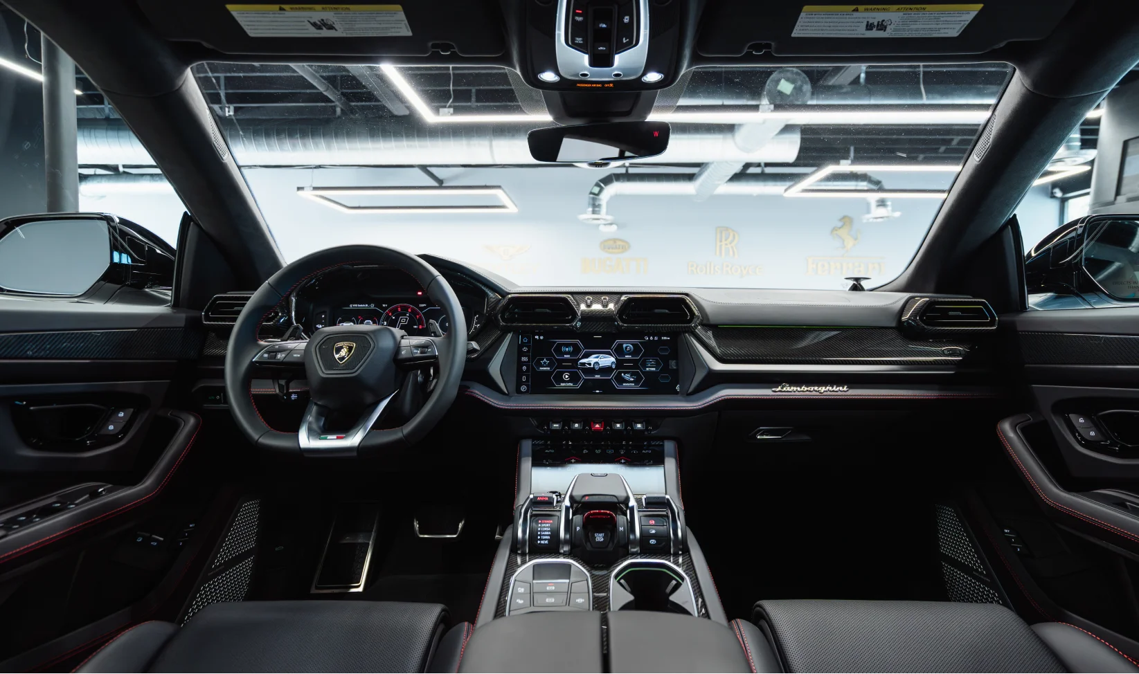 2025 Lamborghini Urus SE White gallery 13