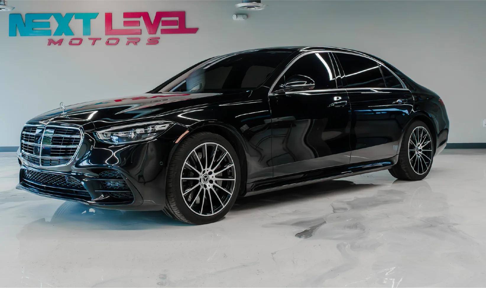 2021 Mercedes-Benz S580 Black gallery 2