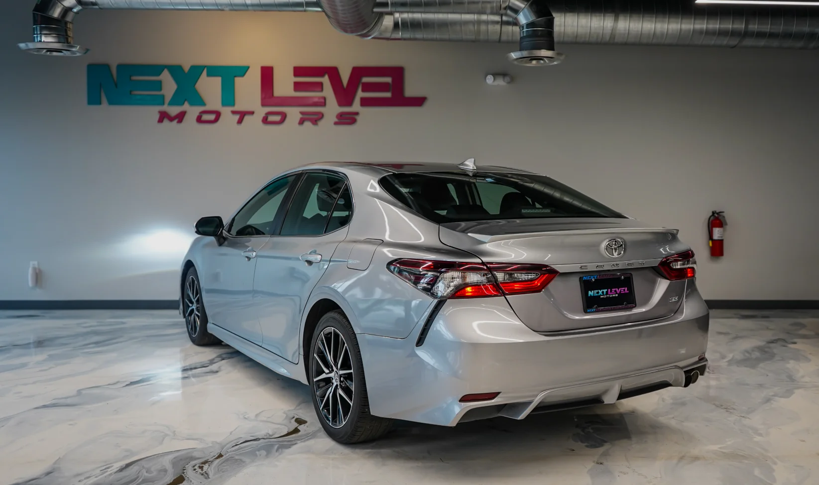 2021 Toyota Camry SE gallery 6