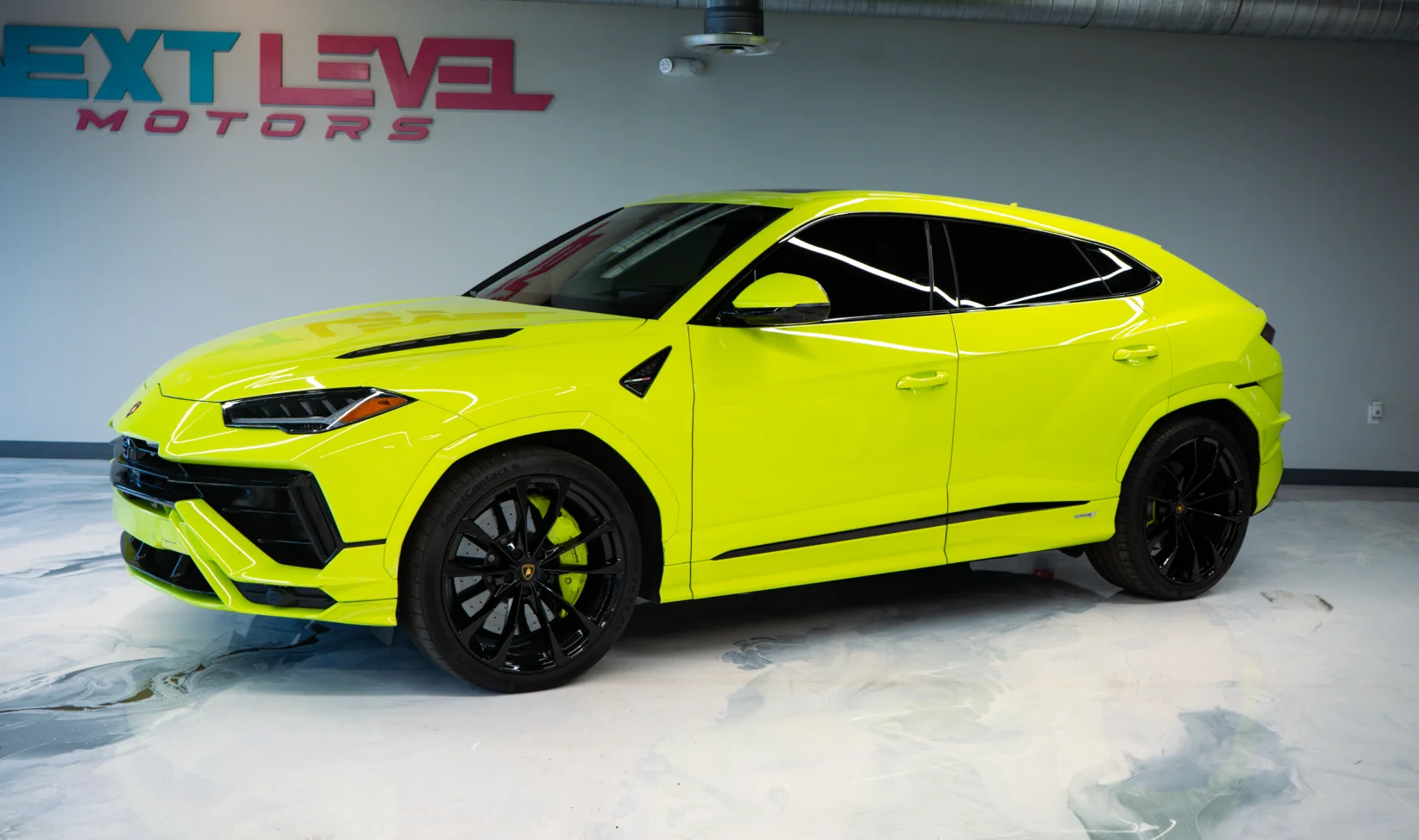 2023 Lamborghini Urus S gallery 3