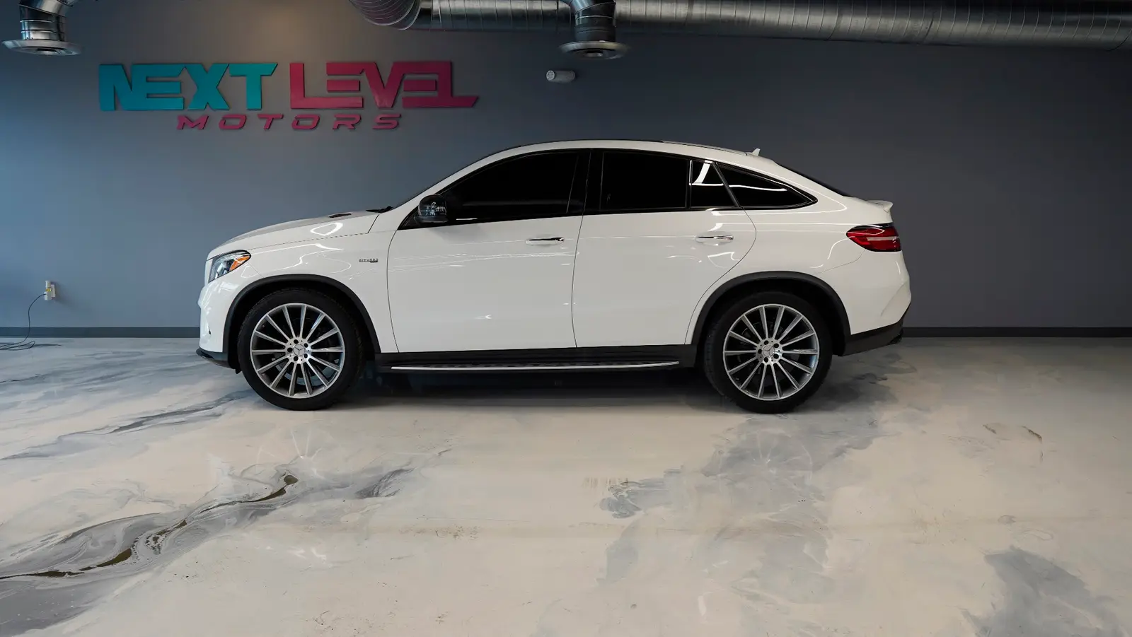 2019 Mercedes-Benz GLE 43 AMG gallery 3