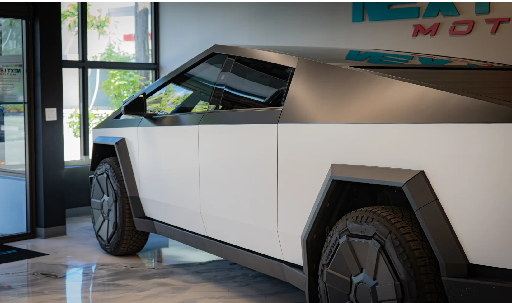 2024 Tesla Cybertruck Cyberbeast B&W gallery 10