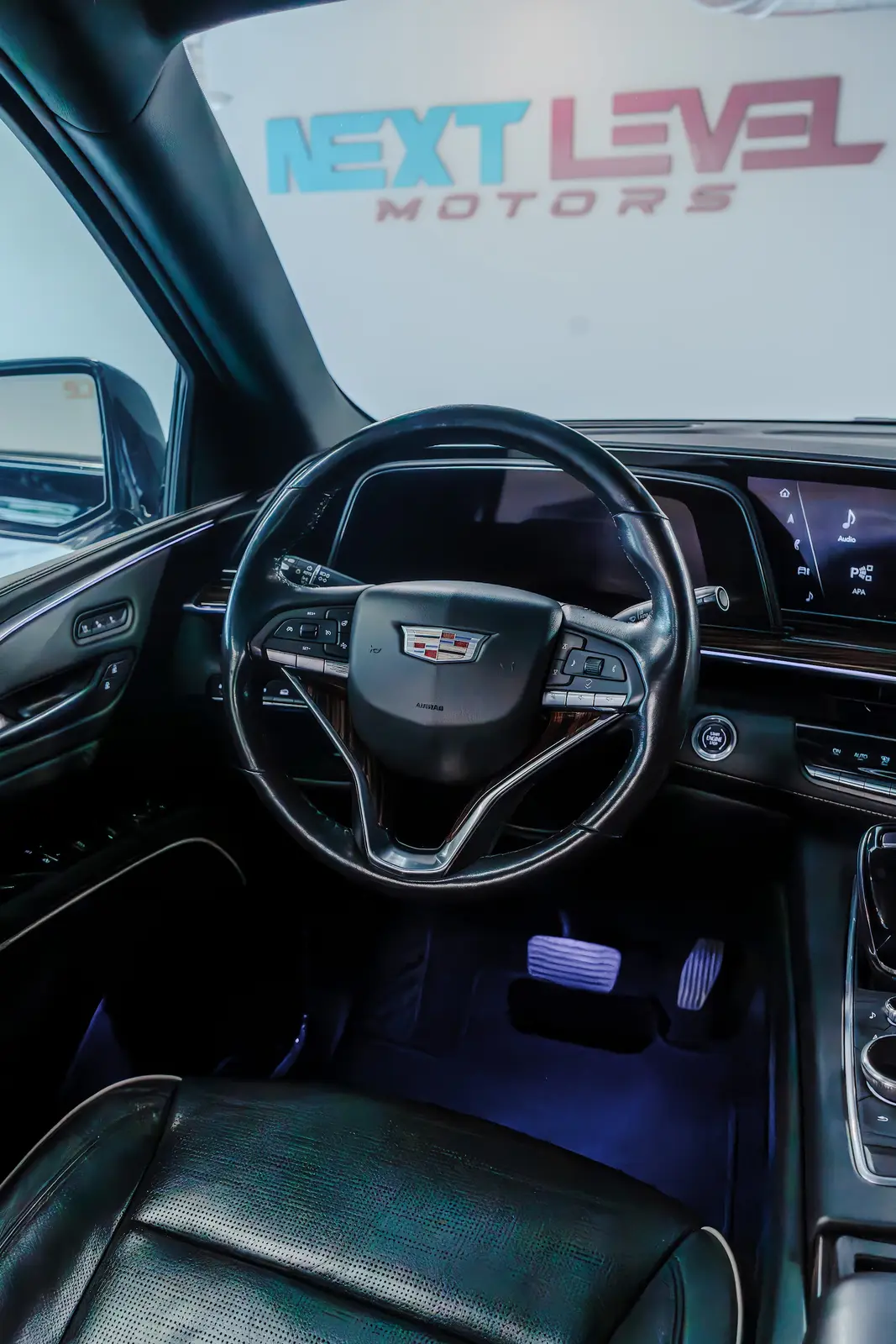 2022 Cadillac Escalade ESV gallery 22