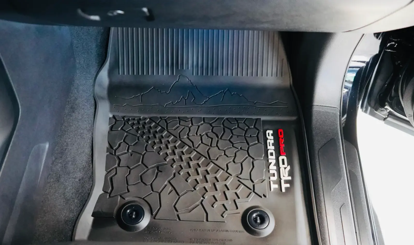2024 Toyota Tundra Hybrid Crewmax gallery 21