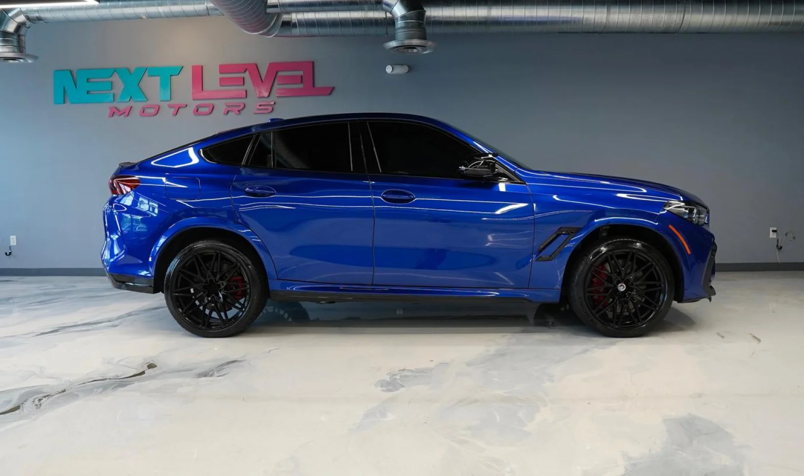 2022 BMW X6 M Competition gallery 3