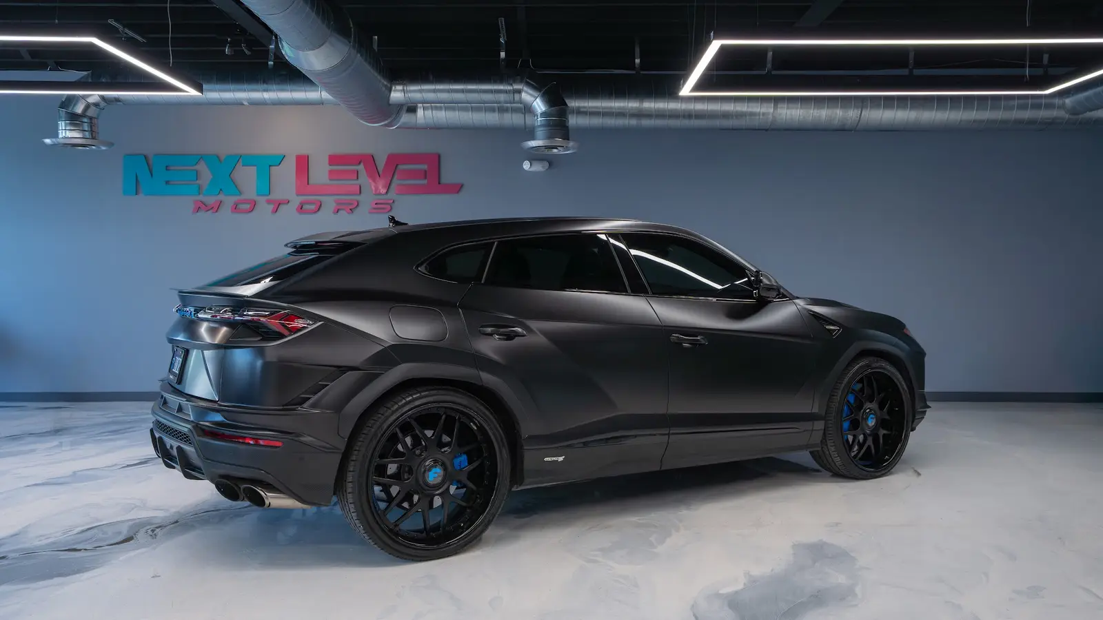 2023 Lamborghini Urus S gallery 4