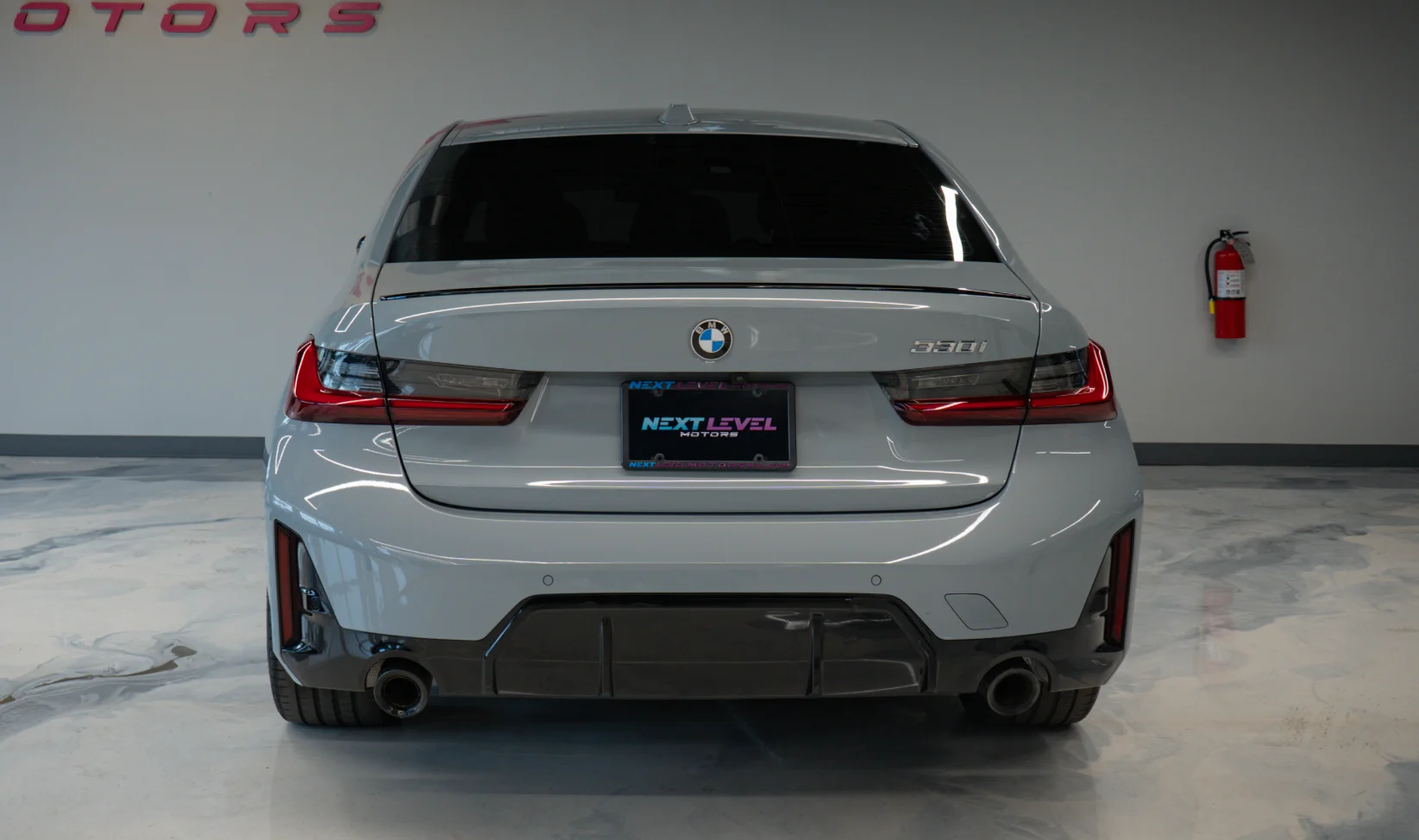 2024 BMW 330I M Sport gallery 7