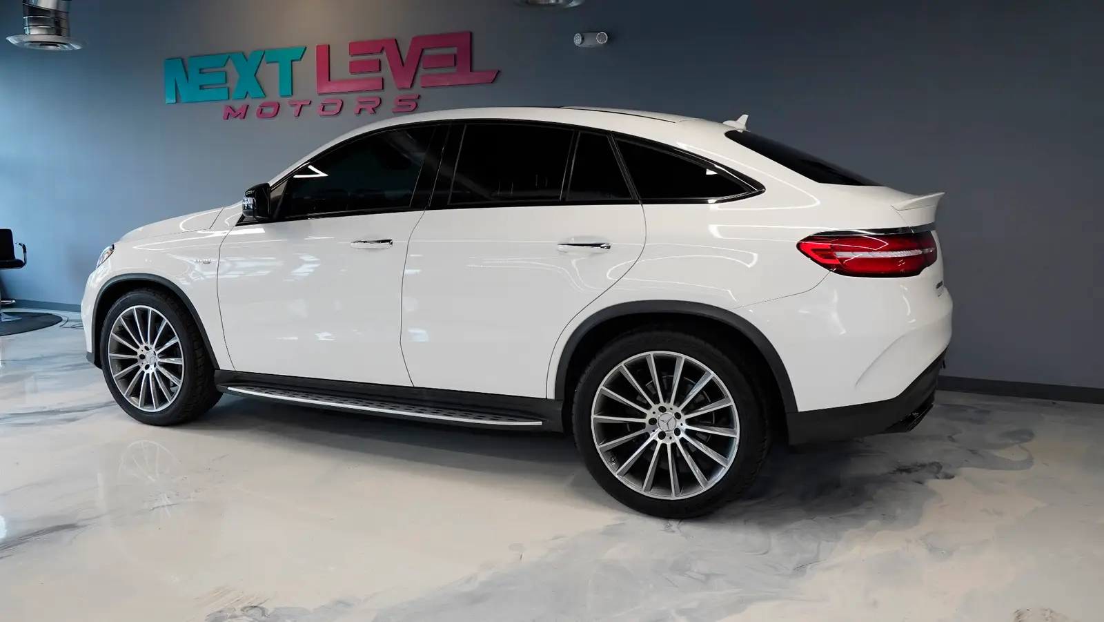 2019 Mercedes-Benz GLE 43 AMG gallery 7