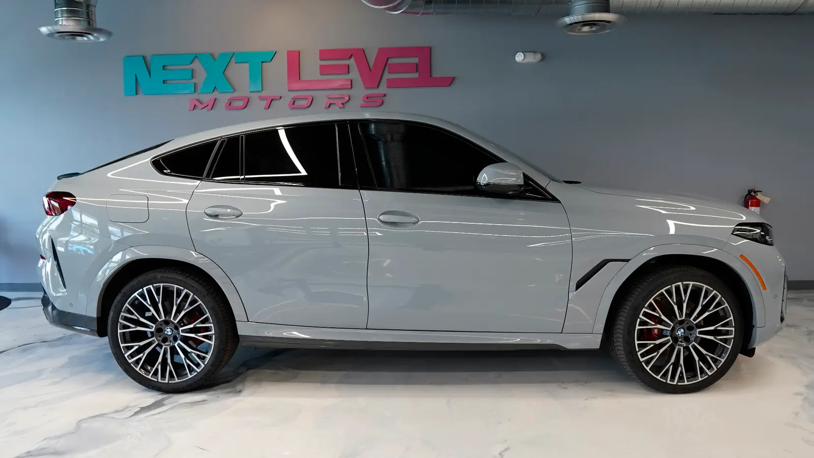 2026 BMW X6 xDrive40I gallery 4