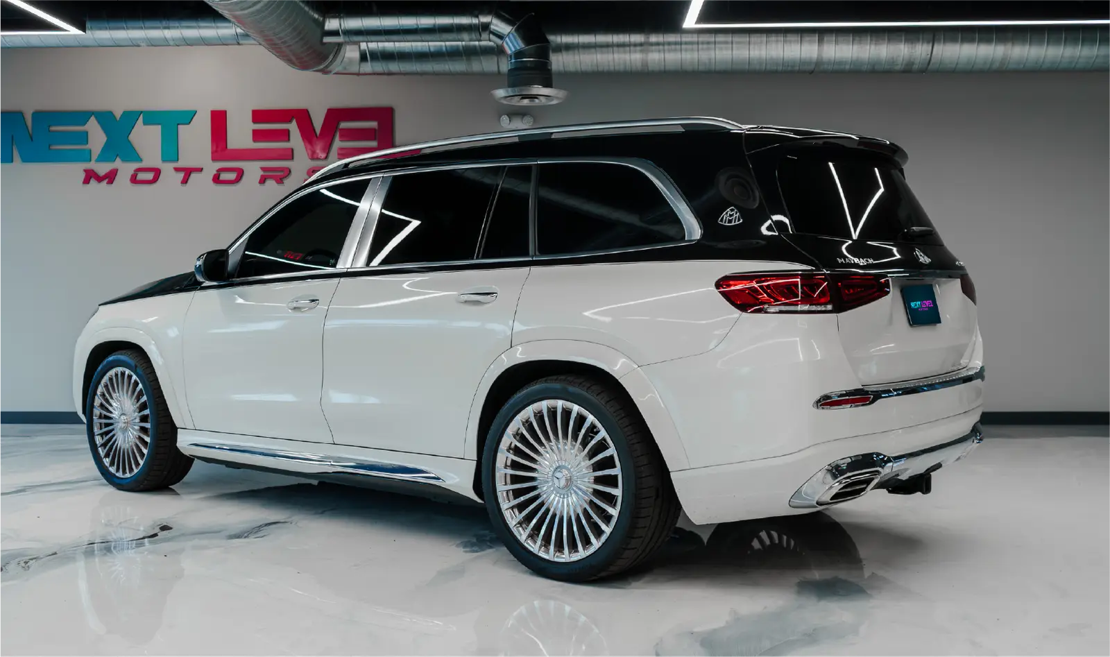 2021 Mercedes-Benz GLS600 Maybach White And Black gallery 5