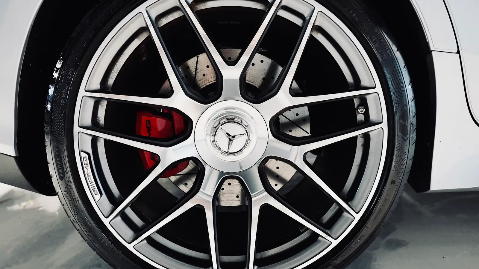 2024 Mercedes-Benz AMG Gt 53 gallery 13