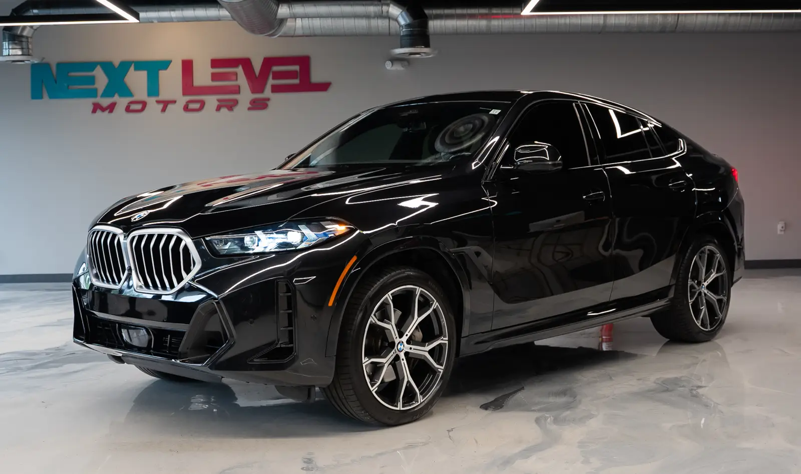2024 BMW X6 xDrive40I gallery 2