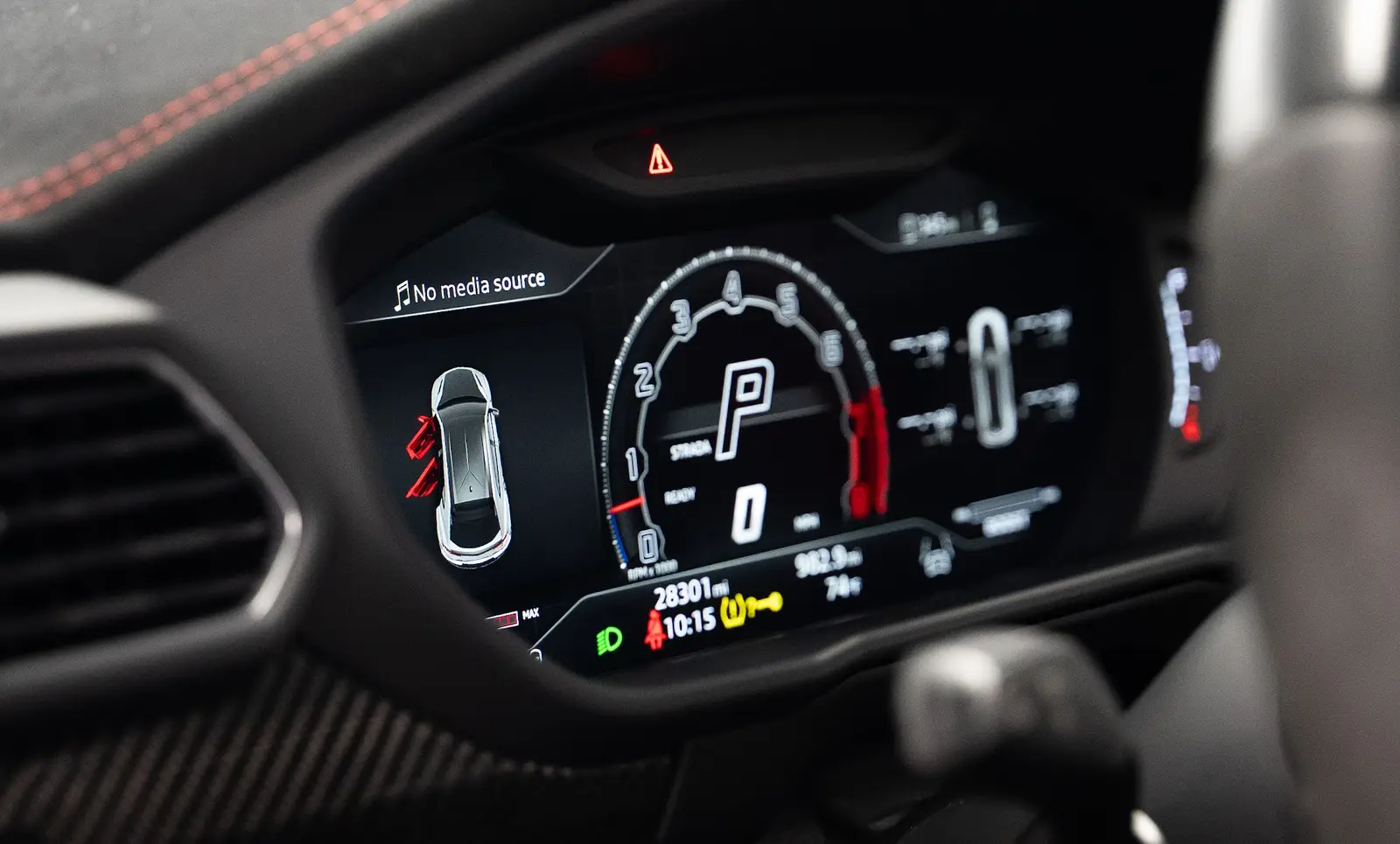 2023 Lamborghini Urus Performante gallery 13