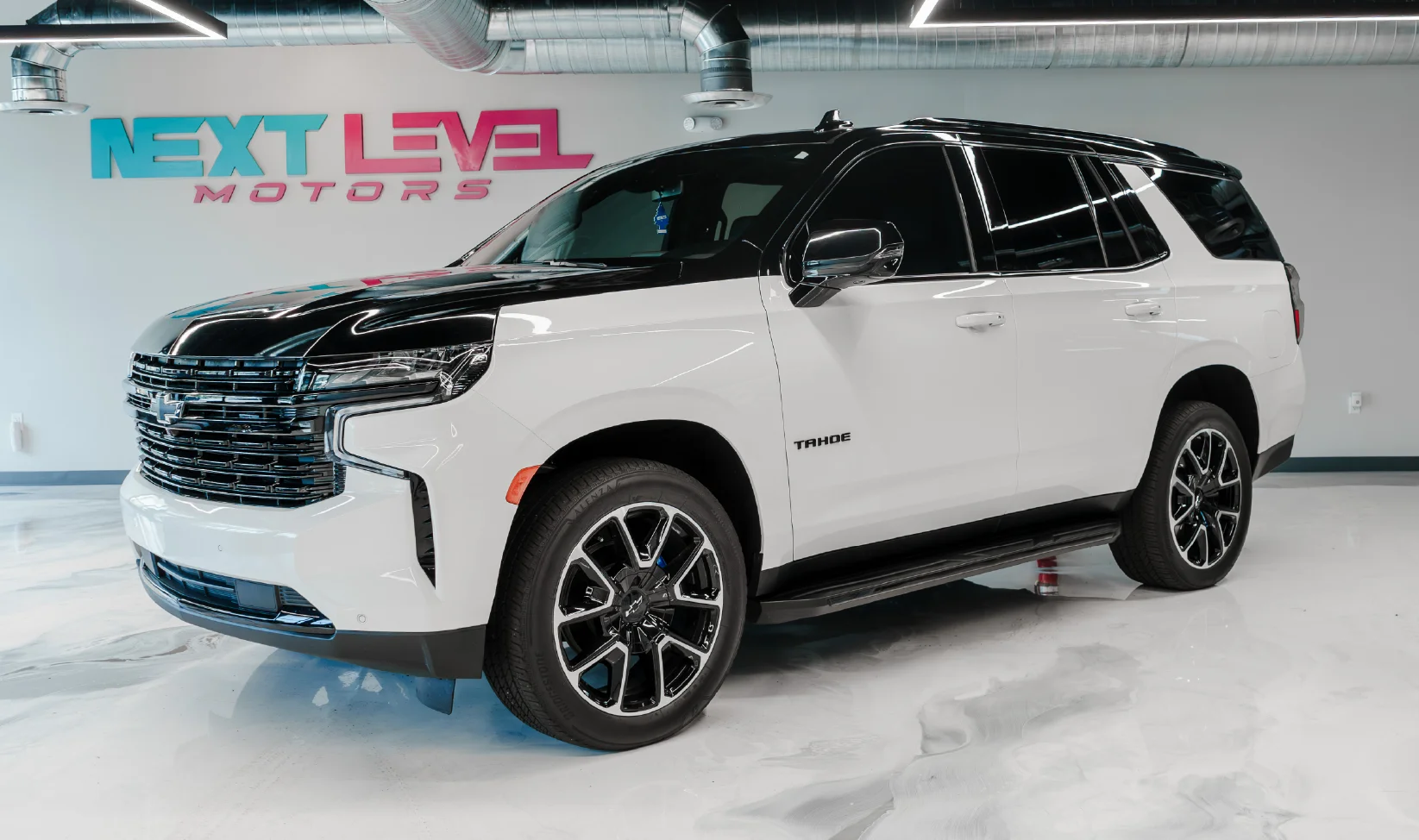 2023 Chevrolet Tahoe RST gallery 2