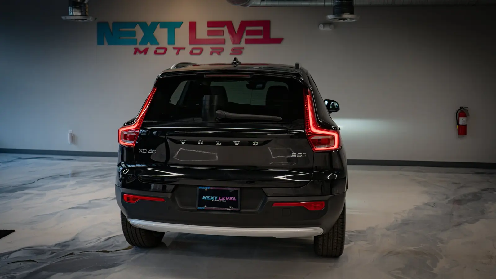 2024 Volvo Xc40 Plus gallery 8