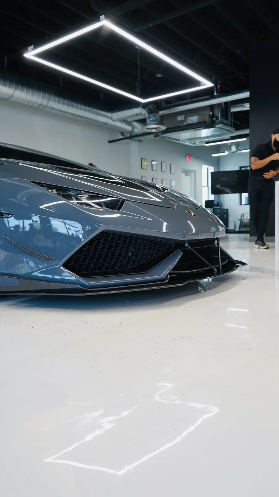 2017 Lamborghini Huracan gallery 10