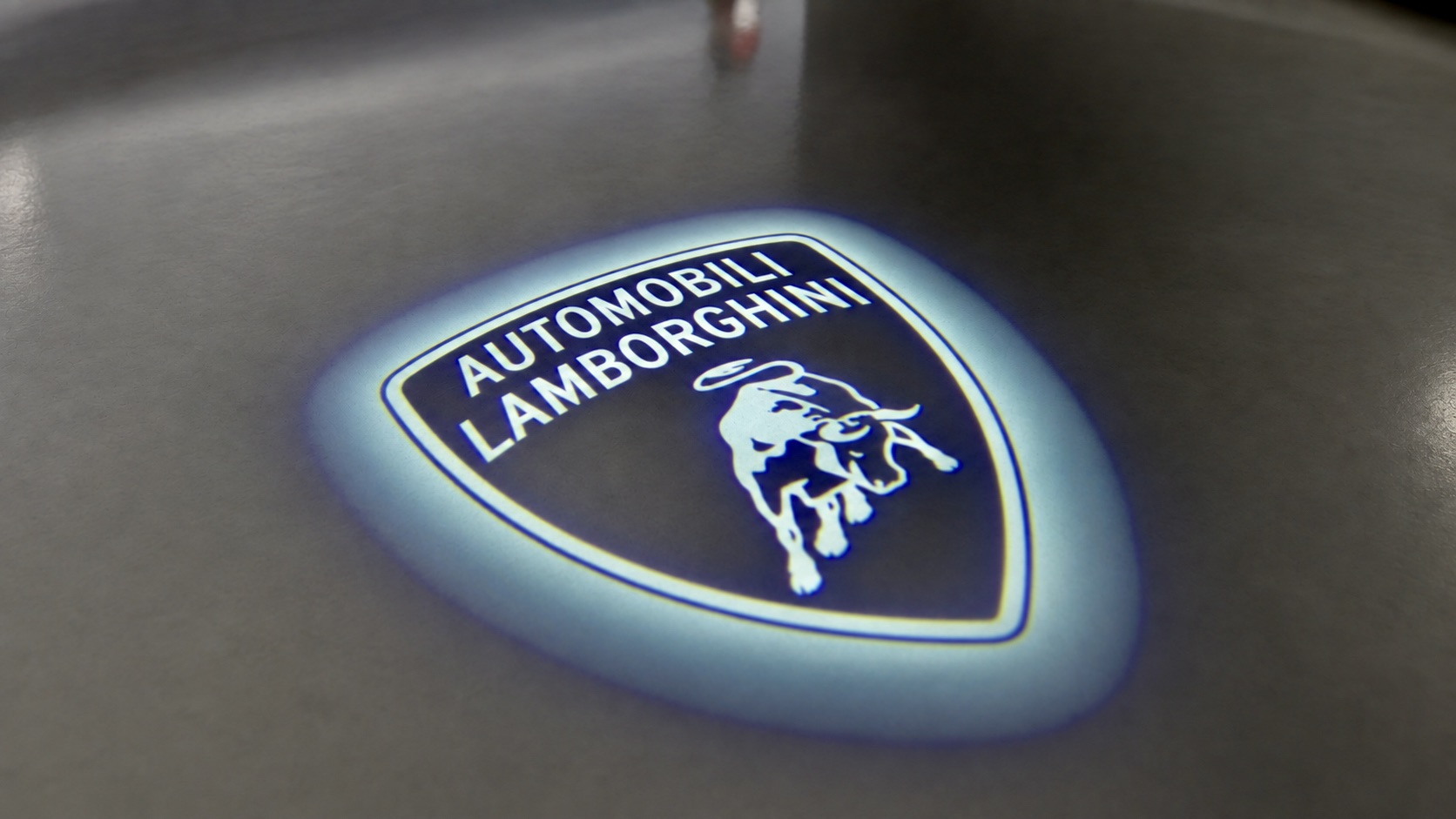 2020 Lamborghini Urus gallery 10