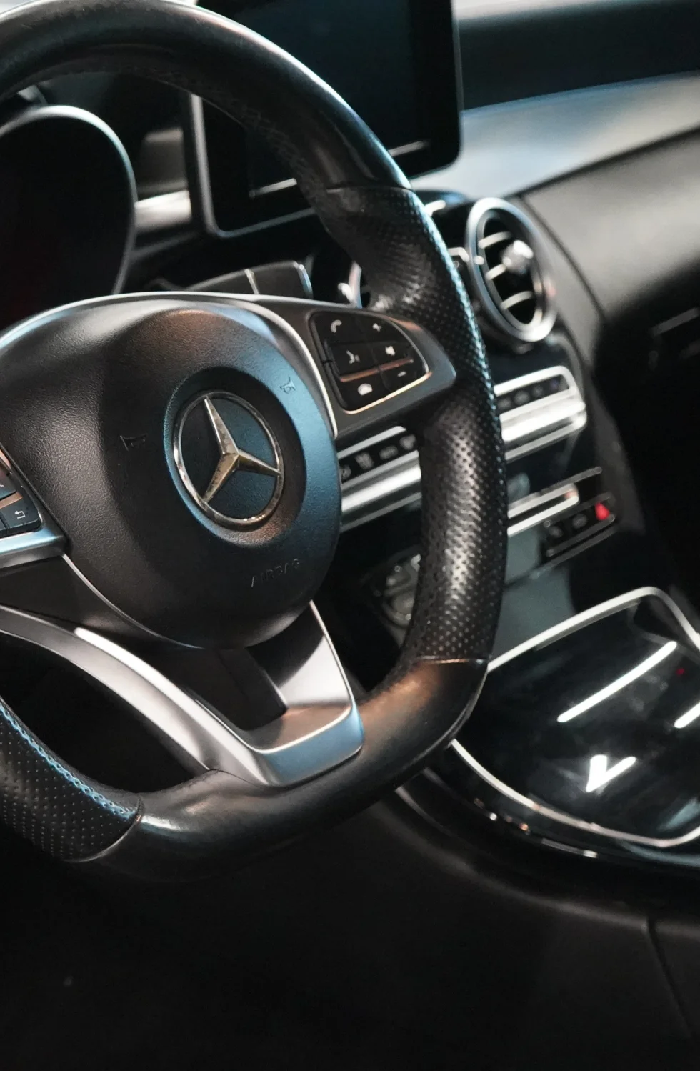 2021 Mercedes-Benz C300 Coupe gallery 9