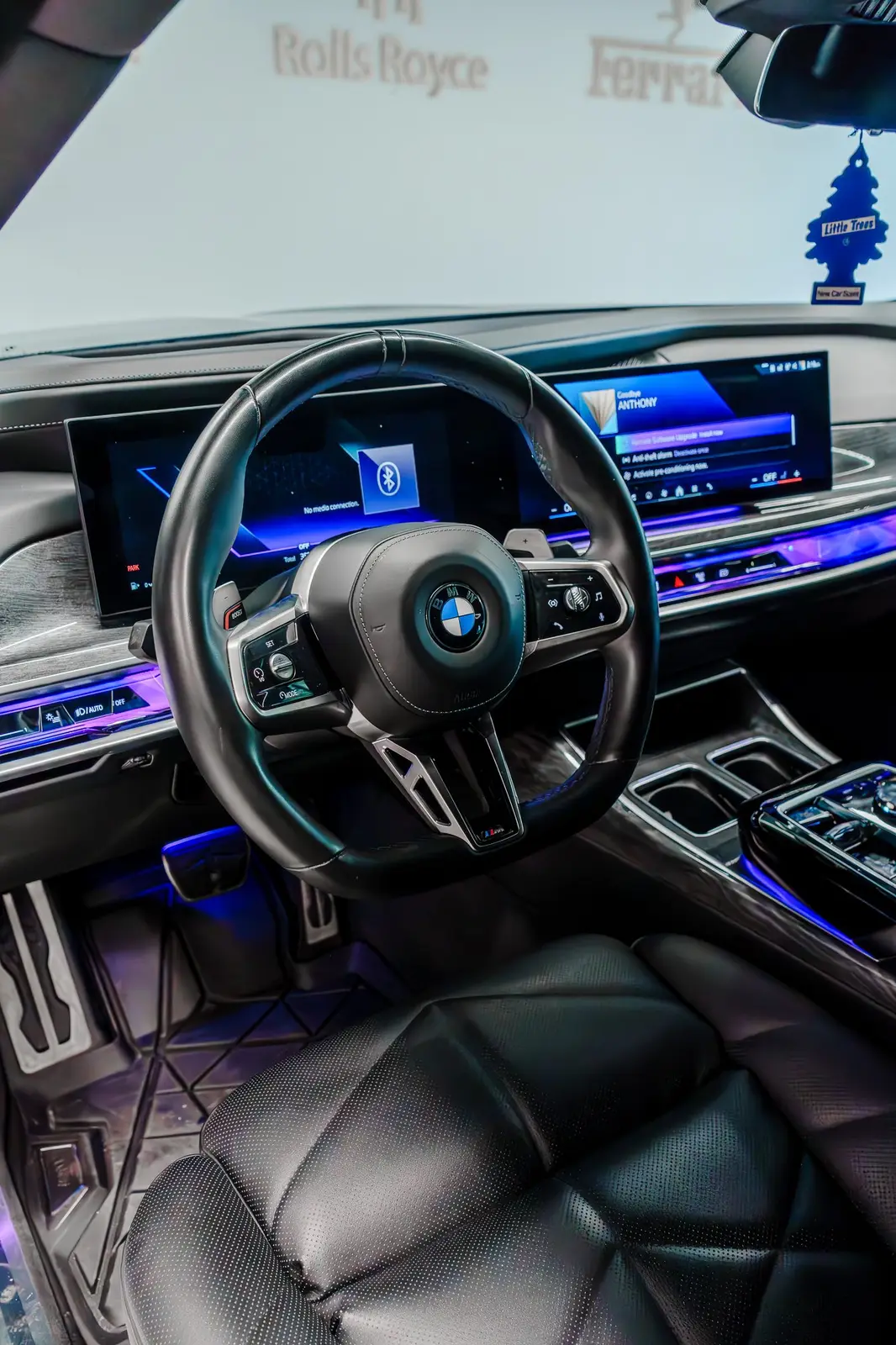 2023 BMW 740I gallery 18