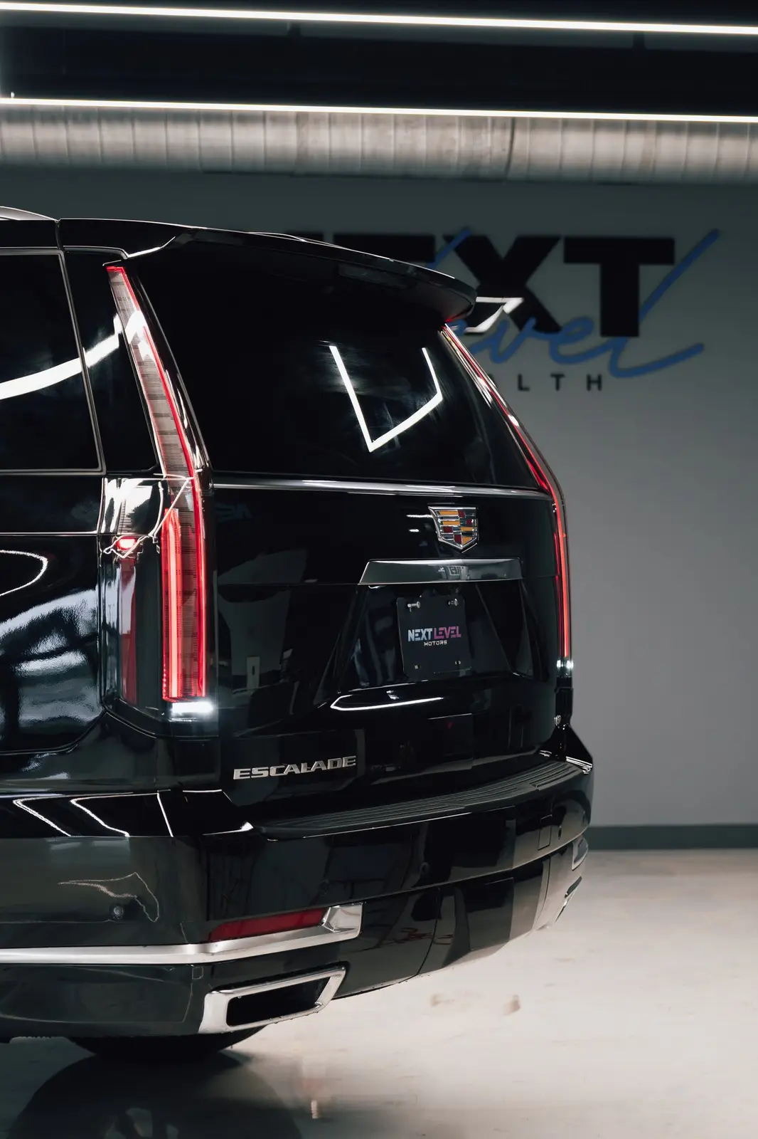 2026 Cadillac Escalade ESV Sport Platinum gallery 15