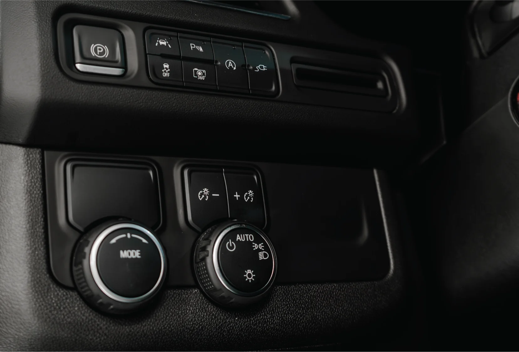 2023 Chevrolet Tahoe Black gallery 25