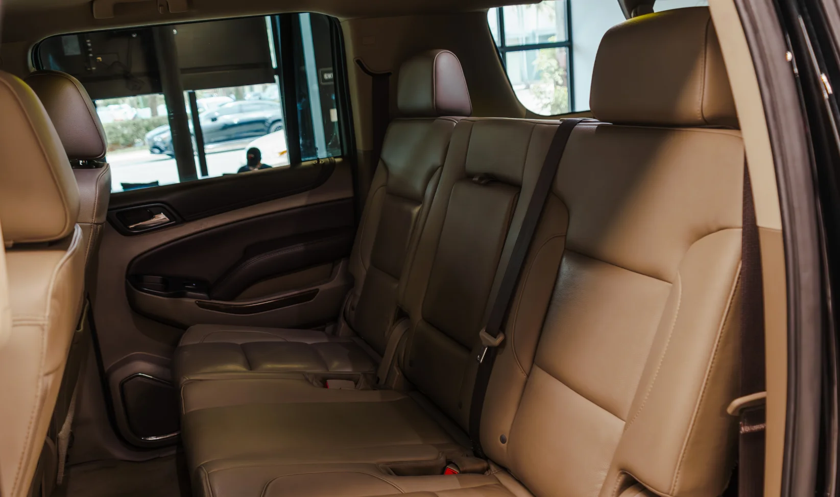 2019 Chevrolet Suburban Lt gallery 10