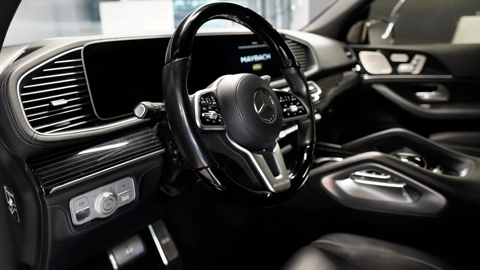 2021 Maybach GLS 600 gallery 18