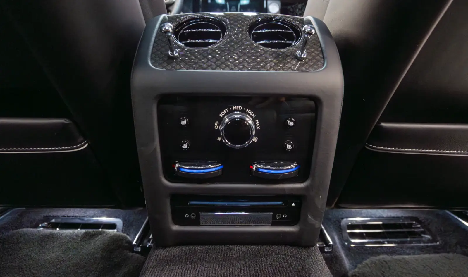 2024 Rolls-Royce Ghost Black Badge gallery 23