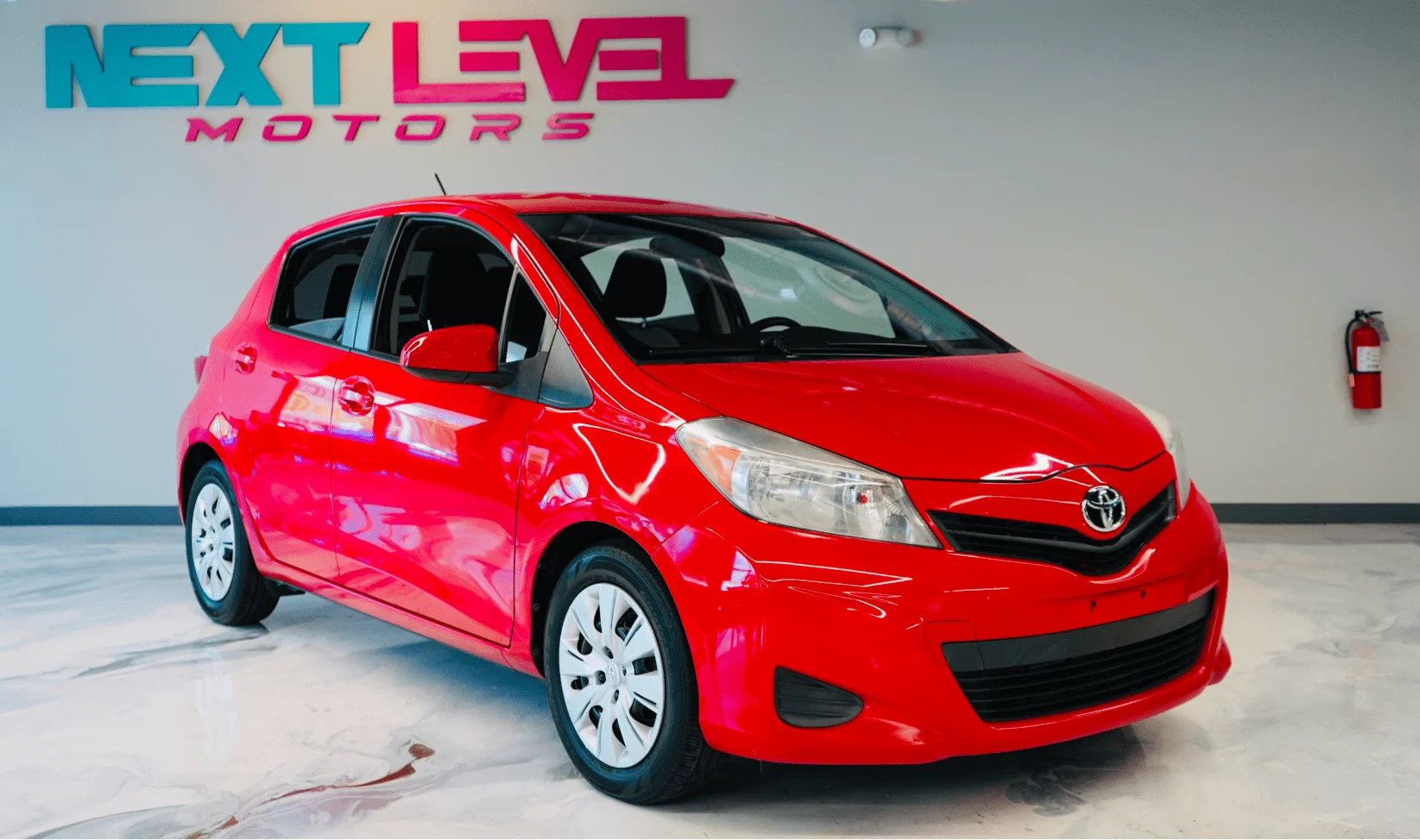 2014 Toyota Yaris 5-Door Le