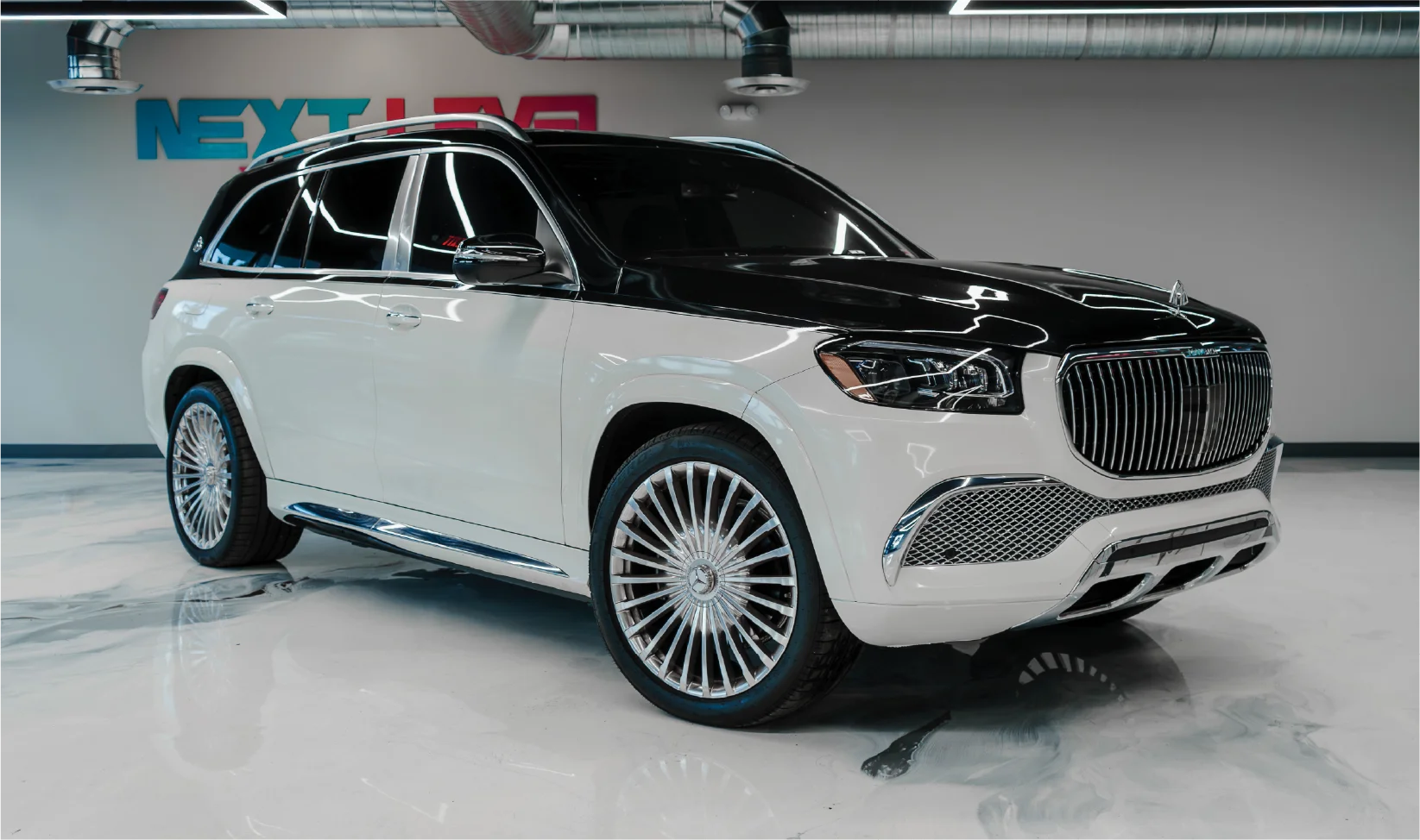 2021 Mercedes-Benz GLS600 Maybach White And Black